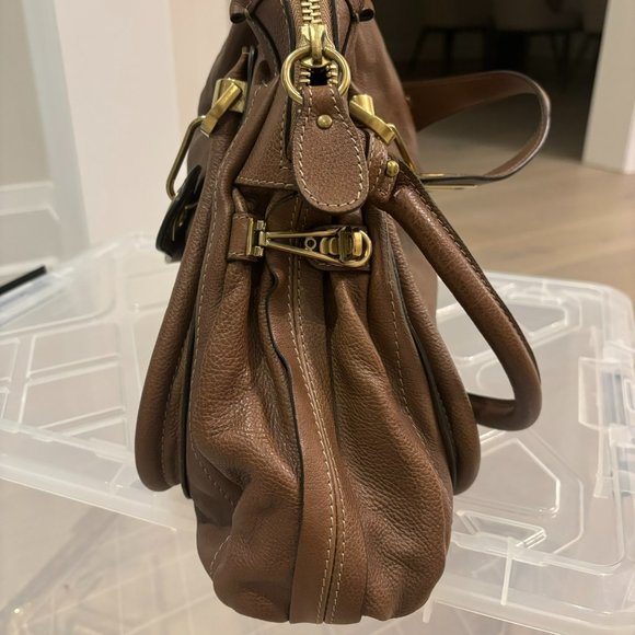 Chloe Brown Crossbody Bag - Picture 3 of 9